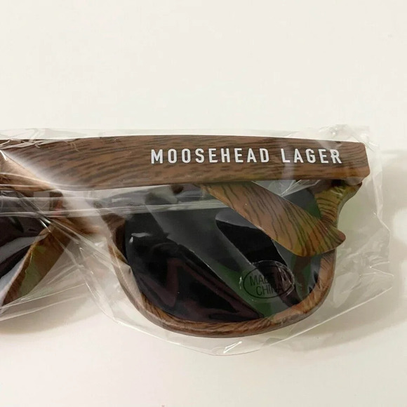 Moosehead Lager  Beer Sunglasses Brown - Picture 3 of 13